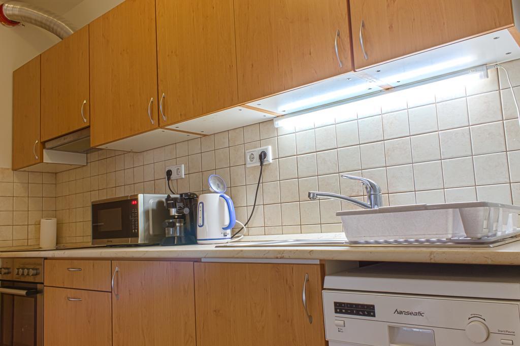 Dnd, Kun Apartments, Keleti Railway Station Budapest Room photo